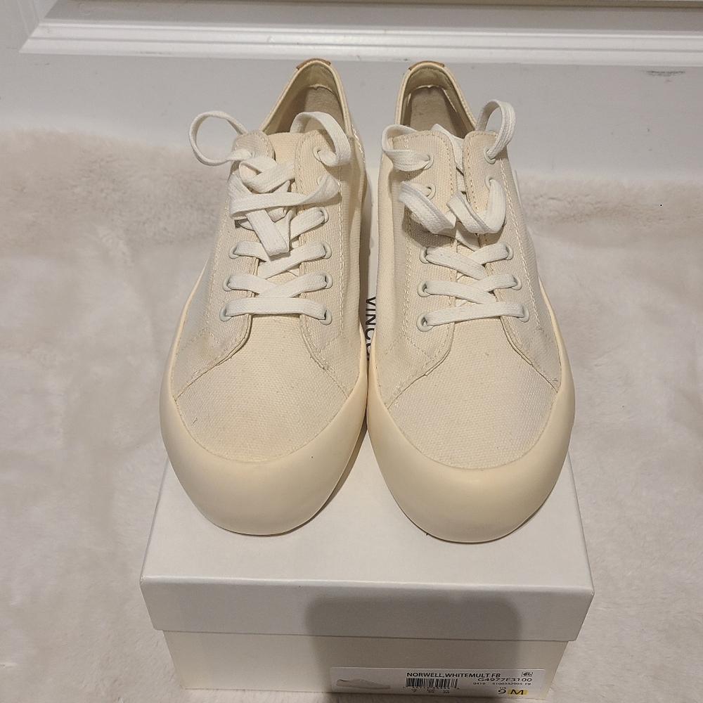 Vince Lace Up Round Toe Canvas Shoes Womens Size 9 Medium
